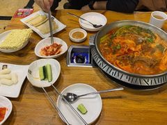 -喇喇排骨火锅·传统韩式脊骨汤(望京西园总店)