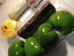 豆沙青团-许阿姨糕团店(南京总店)