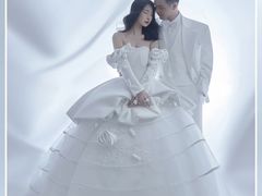 -经典婚纱摄影美学馆·私人定制