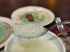 泉水砂锅粥配杂咸-潮汕味道·煮海餐厅(金麟大厦店)