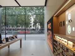 -Apple零售店(玄武湖店)