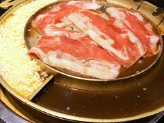 -猪啊牛呀羊啊铜盘烤肉(正大广场店)