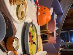 -水桶王国主题餐厅·聚会·生日派对·亲子活动·家庭套餐(亚龙湾希尔顿店)