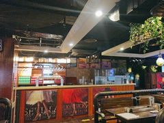-麦凯伦烧烤·精酿超级工厂店(金桥总店)