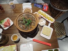 -阿润打边炉·鲜切鸡煲(华漕店)