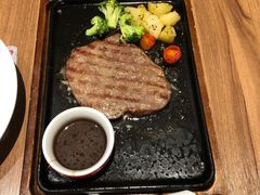 -必胜客(泰盛广场店)