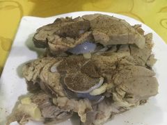 手抓羊肉-穆豪麦蒸碗羊羔肉