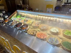 -叽叽扎扎烤肉场(生态城万达店)