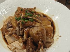 -琥珀老六龙虾(四里河店)
