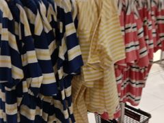 -优衣库(北京万柳华联购物中心店)