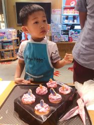 -Harry's Kitchen哈里小屋(上海大悦城店)
