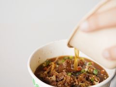 -阿阳牛腩腌面店