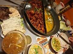 -吃城都·鱼蛙火锅(西玉龙街店)