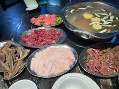 -牛一煲美食(江高店)