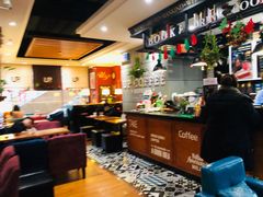 -西西弗书店&矢量咖啡(壹方购物中心店)