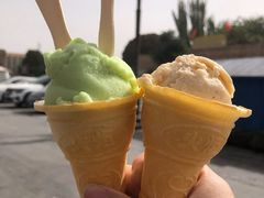 -古老冰山特色冰淇淋店(艾提尕尔店)