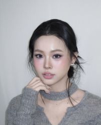 -明天见·化妆造型工作室