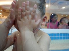 -龙格亲子游泳·水育早教运动中心(绿宝中心)