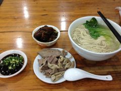 -月星羊肉面馆(黄河路美食休闲街店)
