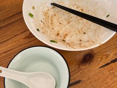 -牛八宝桂林米粉(八里庄店)