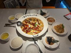 -江渔儿酸菜鱼(映月湖环宇城店)