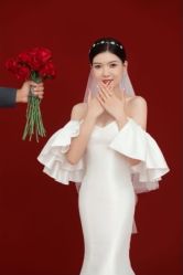 -雪中彩影婚纱摄影·微光艺术中心