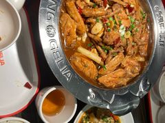 -胖哥俩肉蟹煲(湖滨银泰in77店)