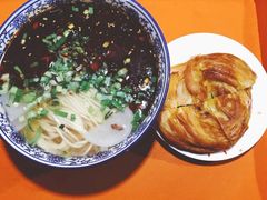 -牛一嘴·兰州牛肉面·大盘鸡(财富中心店)