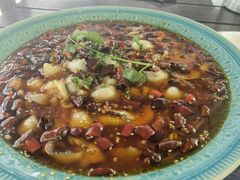 -河畔春天时尚餐厅