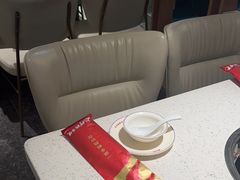 -三人行骨头王火锅(长寿店)