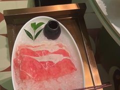 -洪氏嗨捞·广东猪肚鸡·椰子鸡火锅(西咸万象城店)