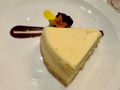 -龙虾酒吧扒房(宁波香格里拉店)