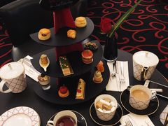 -Salon de The de Joel Robuchon(外滩18号店)