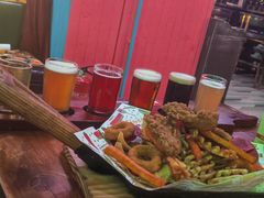 -Famous肥猫墨西哥音乐餐吧(五棵松华熙LIVE店)