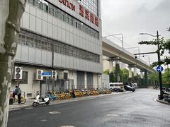 -漕溪路(地铁站)