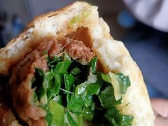 韭菜白菜肉炉包-老方子馅饼粥(台东店)