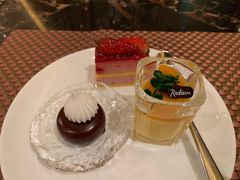 -River Café 海鲜自助(重庆丽笙世嘉酒店)