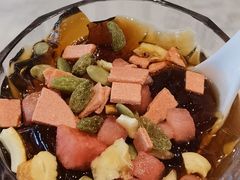 -渝信川菜 · 川味家常菜(财富购物中心店)