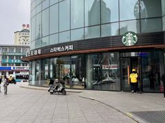 -星巴克(延吉百利城店)