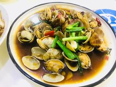 -鑫悦楼煎蟹·16年海鲜大排档