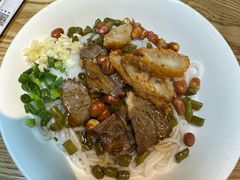 -牛八宝桂林米粉(八里庄店)