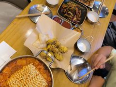 小木屋烤肉-小木屋米酒店总店