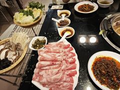 -丫丫汤膳打边炉(宏府408坊店)