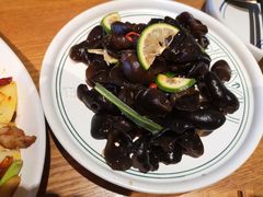 美味泡木耳-云海肴·汽锅鸡·云南菜(天山百盛优客店)