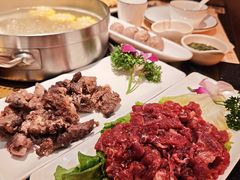 -牛事制造局牛肉火锅(莲岳路店)