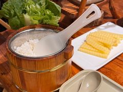-滇香肴·云南菜蒸汽石锅鱼(云南北路店)