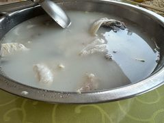 -雪湖煜辰鱼头老店(雪野湖店)