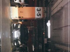 -大宁国际商业广场-地下停车库