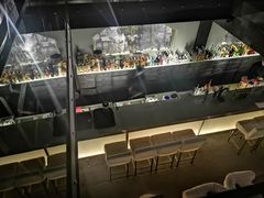 -穹六人间 people 6(岳阳路店)