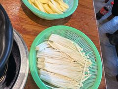 -重庆鸡公煲·青锅花椒鱼(牡丹江路店)